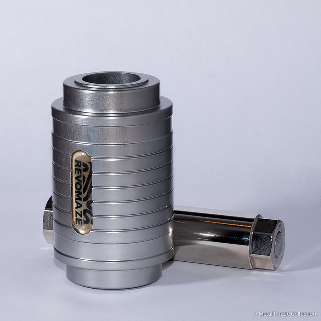 Titanium_02.jpg